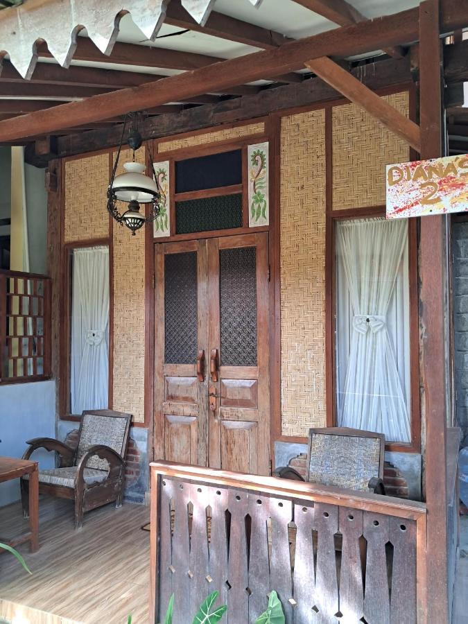 Diana'S Homestay Banyuwangi  Exterior foto